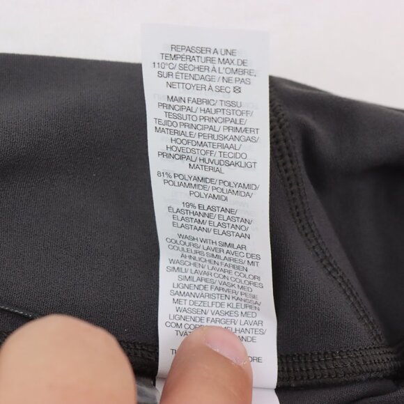 NWT Oner Active SoftMotion Straight Leg Bottoms in Soft Black Size Medium - Picture 8 of 8